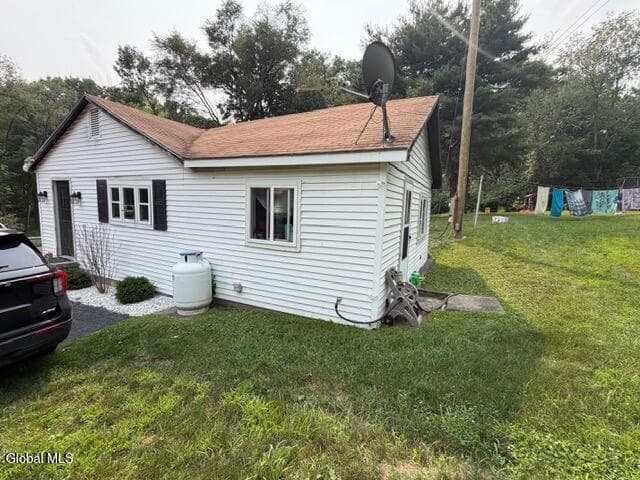 2210 County Route 26, New Baltimore, NY, photo 3