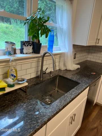46 Seneca Road, Sand Lake, NY, photo 2