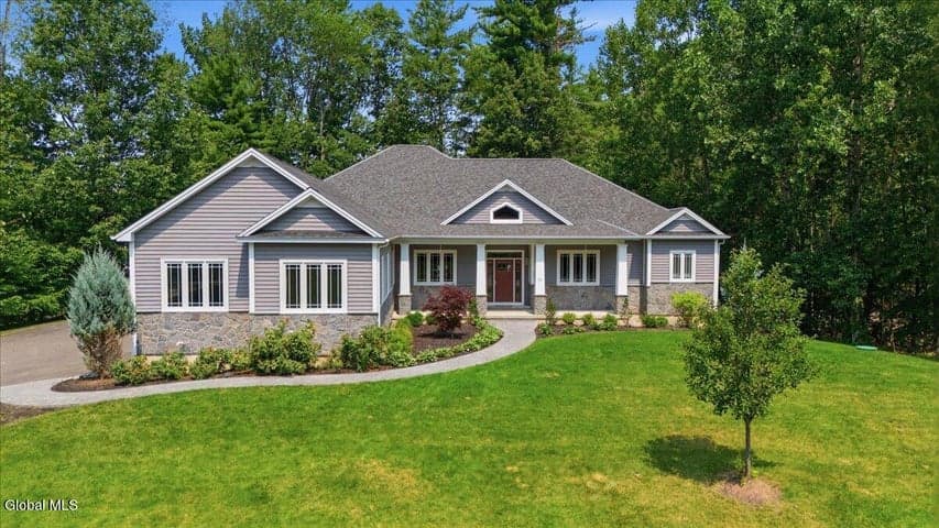 109 Trask Lane, Saratoga, NY