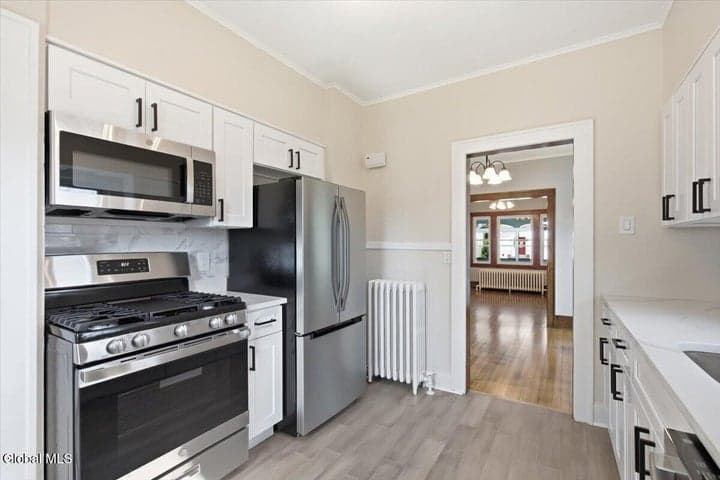 16 Roosevelt Street, Albany, NY, photo 5