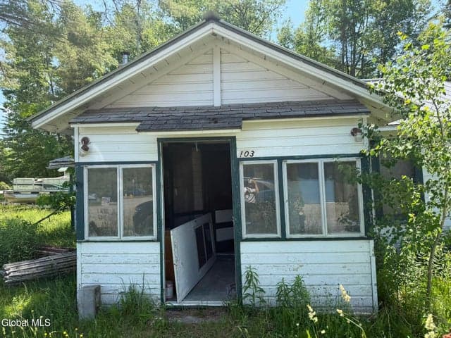 103 Grove Avenue, Caroga, NY, photo 3