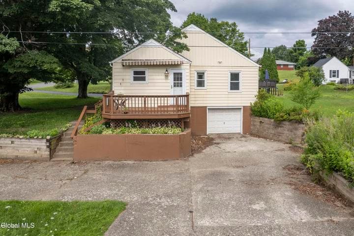 1254 Spring Avenue, Wynantskill, NY, photo 2