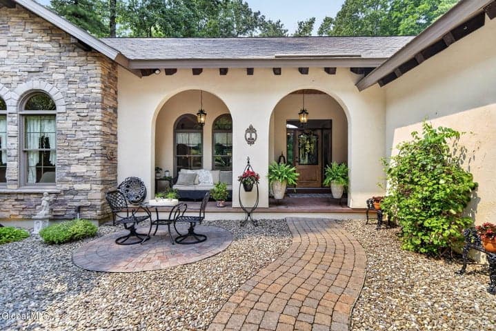 6 Jones Road, Wilton, NY, photo 3