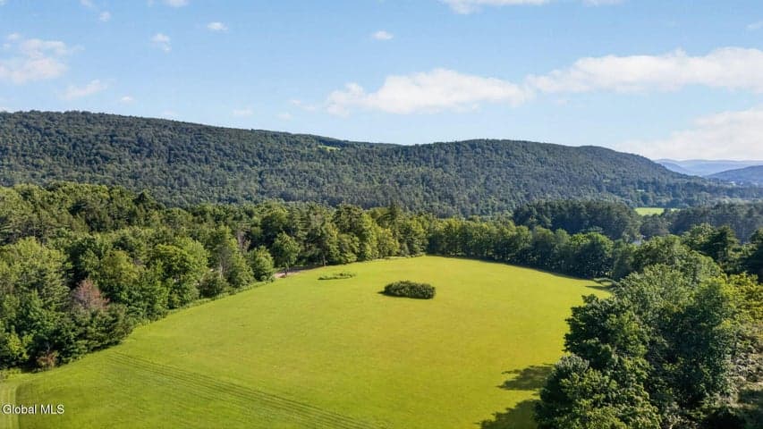 L1 Grange Hall Road, Franklin, NY, photo 2