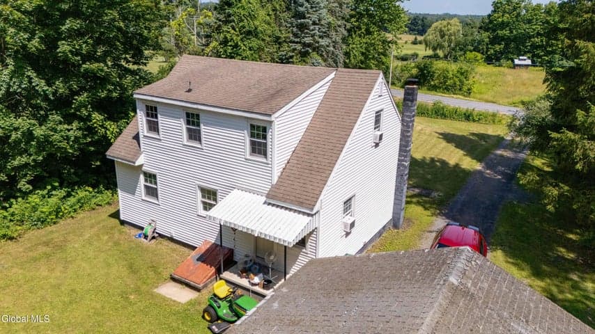 1821 W Glenville Road, Glenville, NY, photo 4