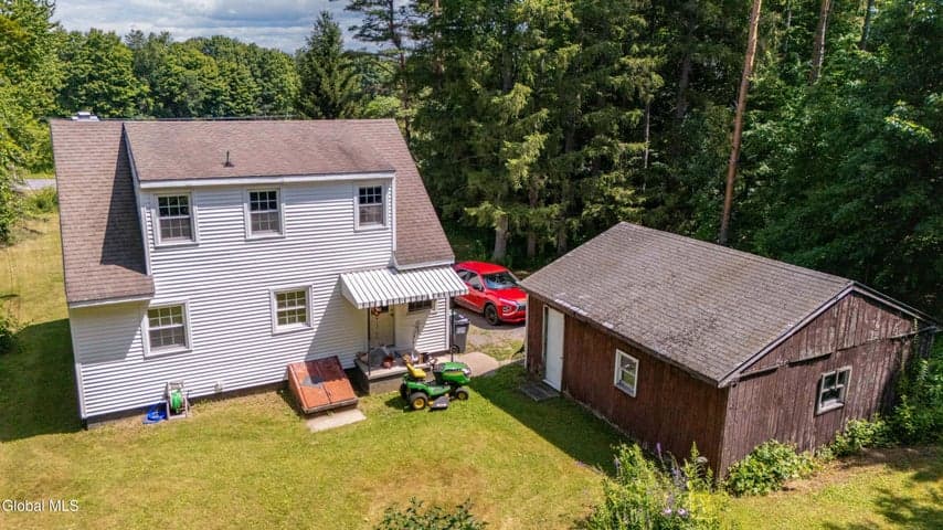 1821 W Glenville Road, Glenville, NY, photo 3