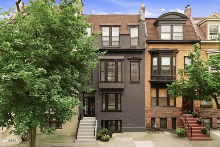 142 Chestnut Street, Albany, NY, photo 2