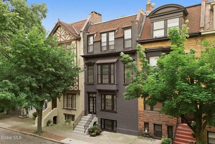 142 Chestnut Street, Albany, NY