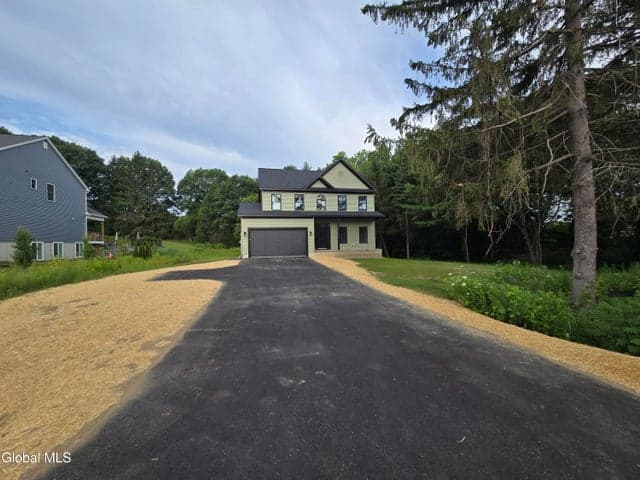 154 Dunsbach Ferry Road, Colonie, NY, photo 2