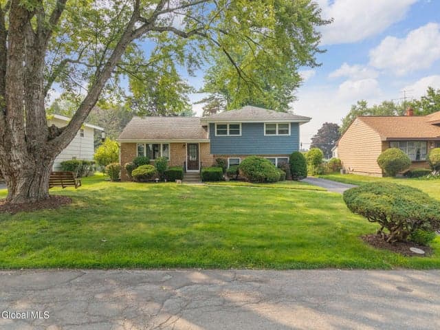 114 Orlando Avenue, Albany, NY, photo 3