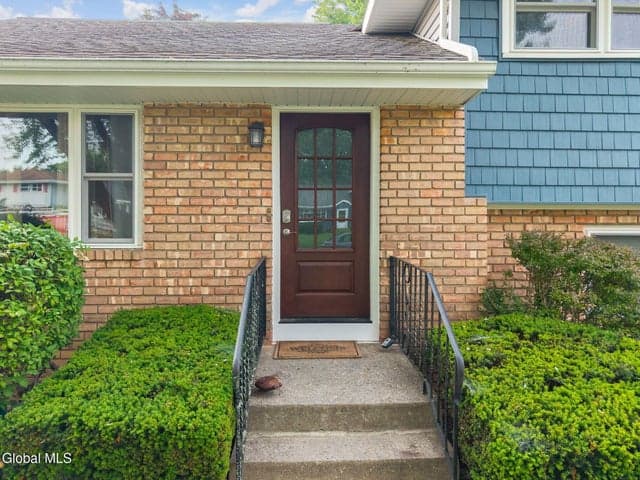 114 Orlando Avenue, Albany, NY, photo 5