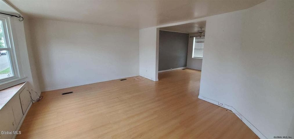 437 1st Avenue, Watervliet, NY, photo 3