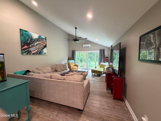5 Linda Drive, Colonie, NY, photo 5