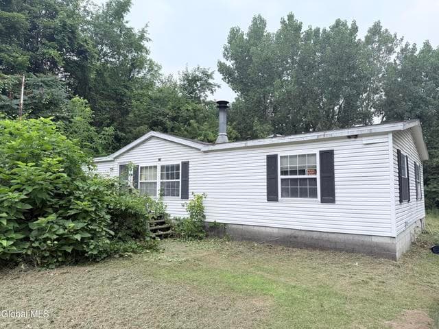 918 New York 29A, Gloversville, NY, photo 2