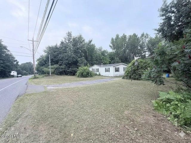 918 New York 29A, Gloversville, NY, photo 1
