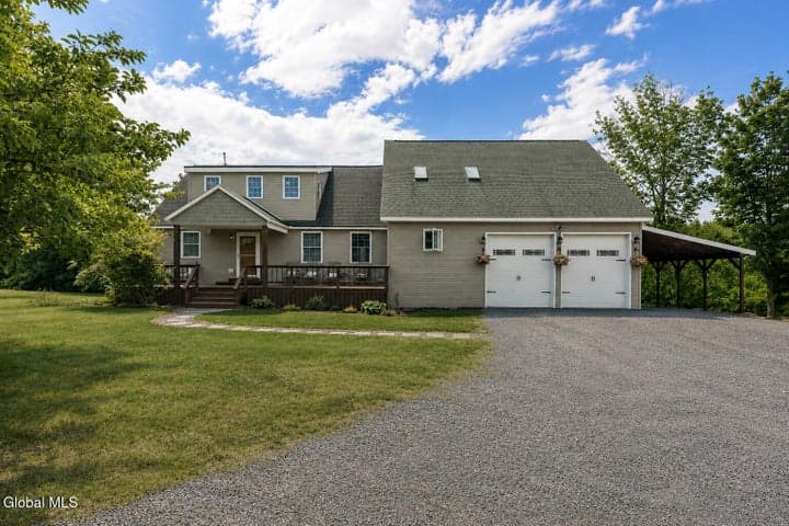 329 Severine Lane, Fultonville, NY