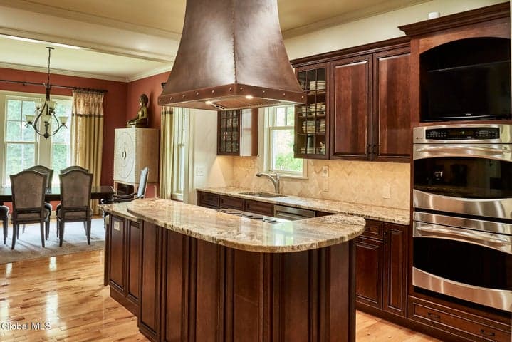 53 Jenna Jo Avenue, Saratoga Springs, NY, photo 4
