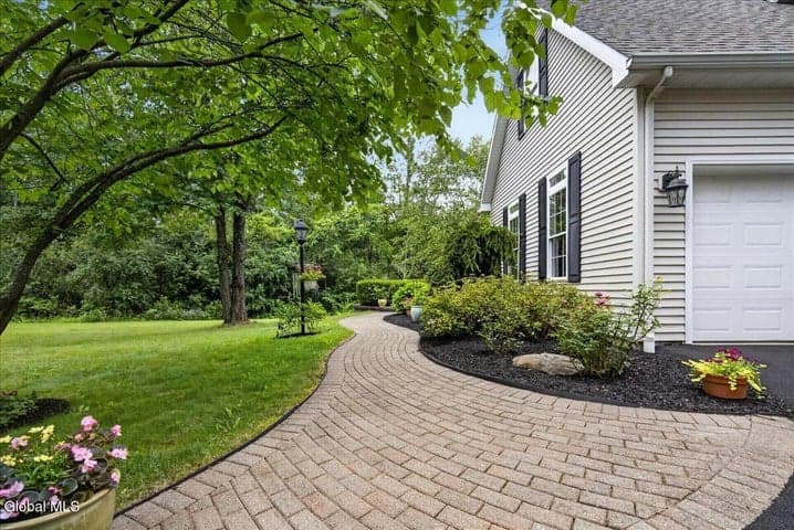 7 Hunter Hill Road, Clifton Park, NY, photo 5