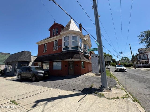 2040 Broadway, Schenectady, NY, photo 5
