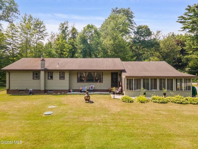 1276 Ridge Road, Queensbury, NY