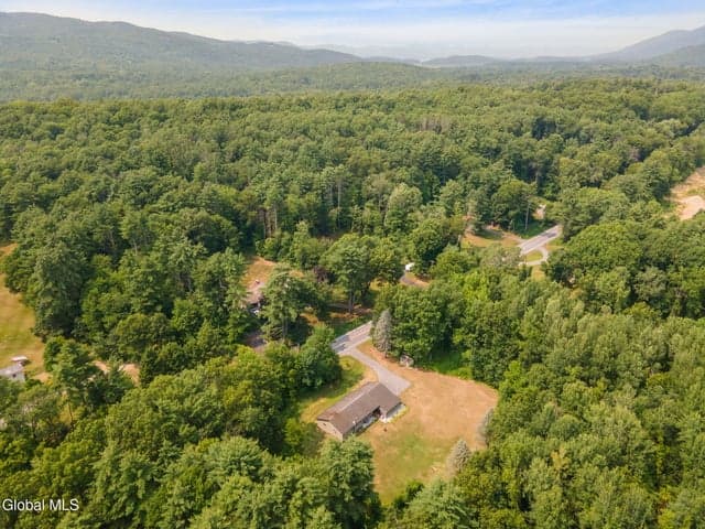1276 Ridge Road, Queensbury, NY, photo 2