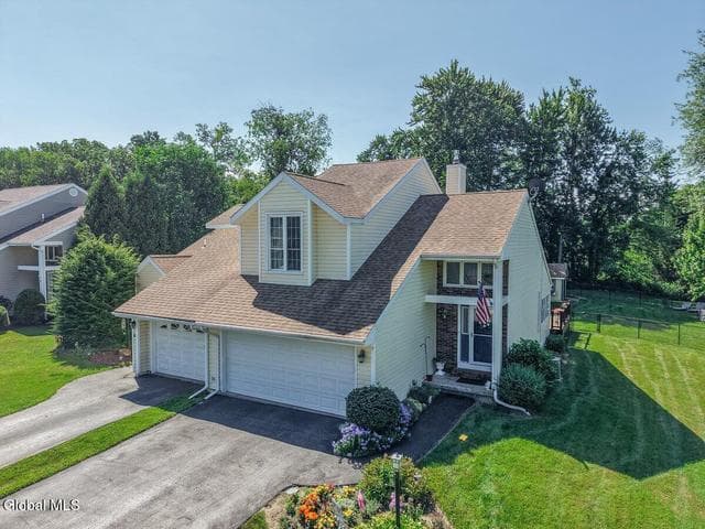 2 Captains Boulevard, Waterford, NY, photo 3