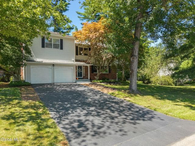 95 Meadowland Street, Delmar, NY