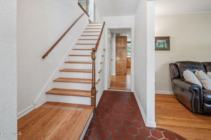95 Meadowland Street, Delmar, NY, photo 4