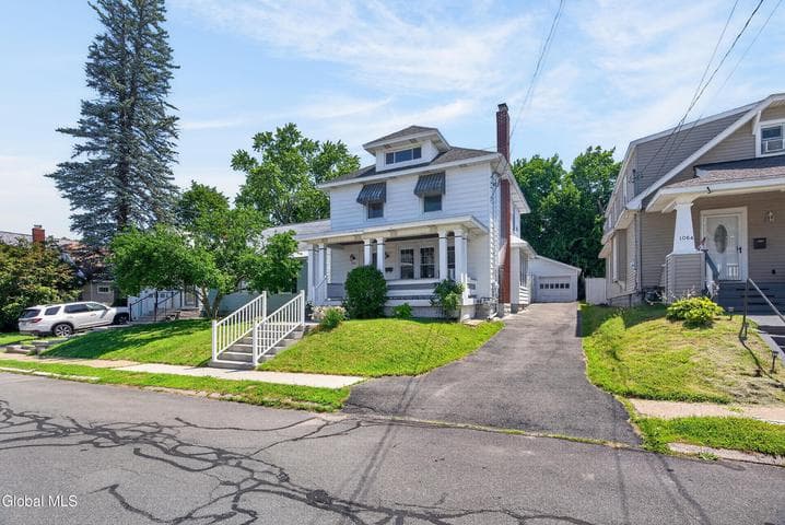 1068 Lexington Avenue, Schenectady, NY, photo 2