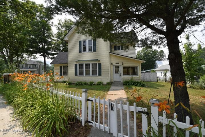 209 Lake Avenue, Lake Luzerne, NY, photo 2