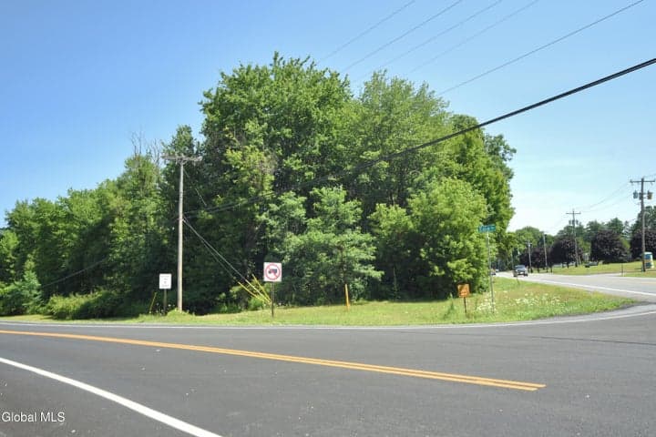 4310 Route 50, Wilton, NY, photo 3