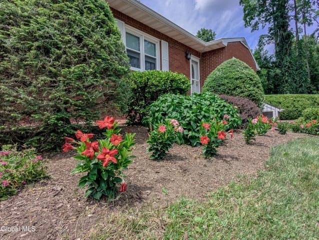 25 White Birch Lane, New Baltimore, NY, photo 3