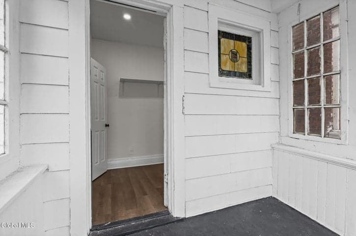 31 Bertha Street, Albany, NY, photo 3