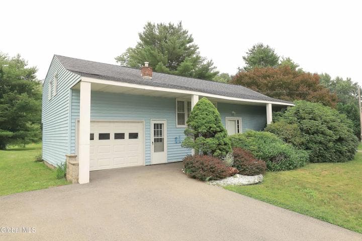 314 Jeanette Drive, Schenectady, NY, photo 2