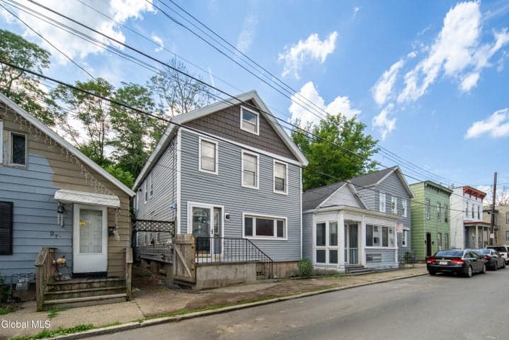 25 Lancaster Street, Cohoes, NY