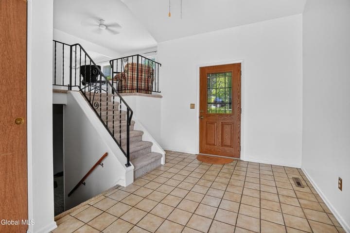 28 Tamarack Lane, East Greenbush, NY, photo 5