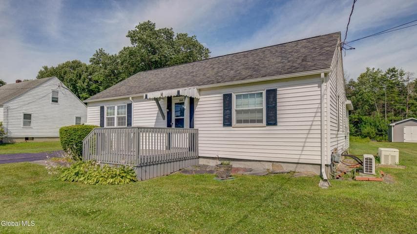 1345 Midline Road, Amsterdam, NY, photo 3