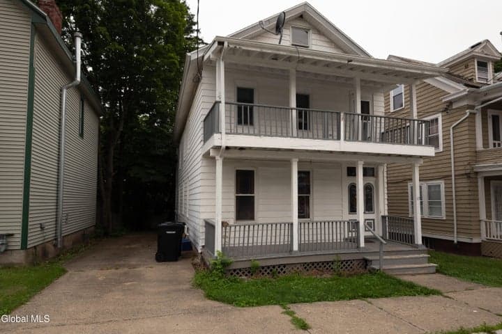 10 Lansing Avenue, Troy, NY