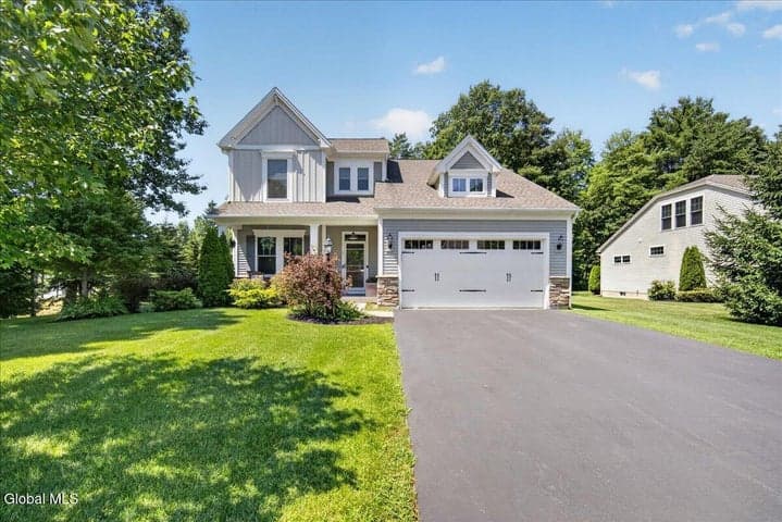 1 Cider Mill Way, Wilton, NY