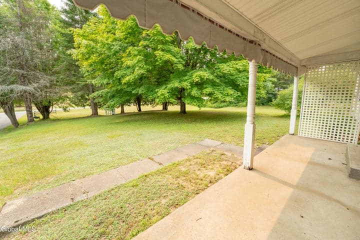 430 County Highway 101, Johnstown, NY, photo 3