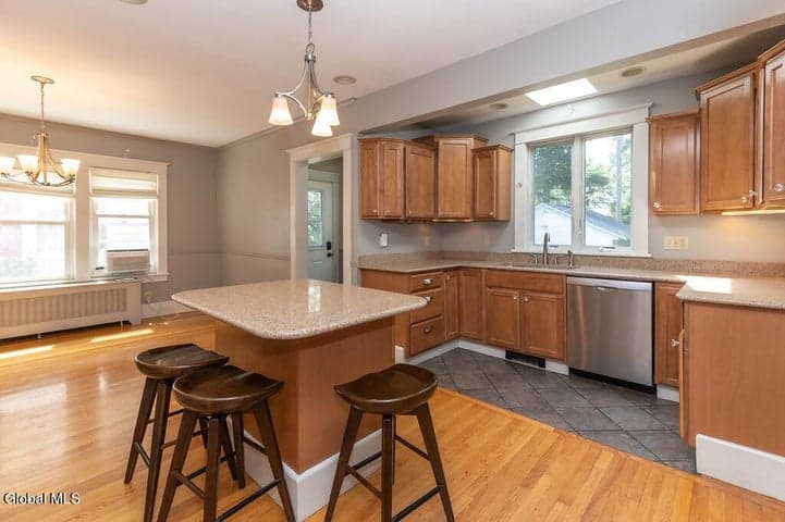 12 Clermont Street, Albany, NY, photo 4