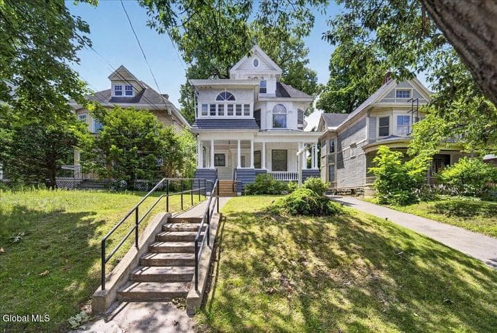 1006 Union Street, Schenectady, NY