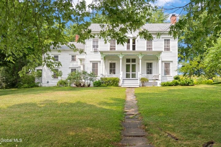 333 County Road 9, Ghent, NY