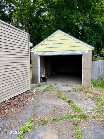 47 2nd Street, Glens Falls, NY, photo 2