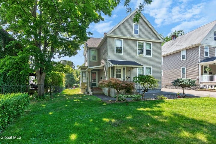 400 Delaware Avenue, Delmar, NY