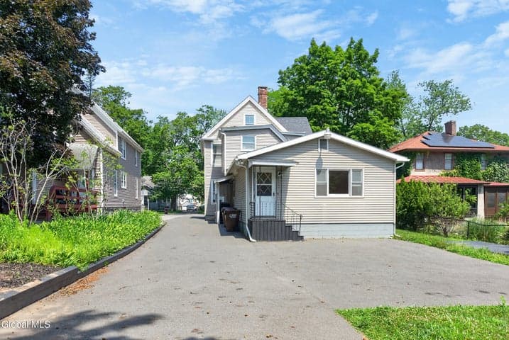 400 Delaware Avenue, Delmar, NY, photo 5