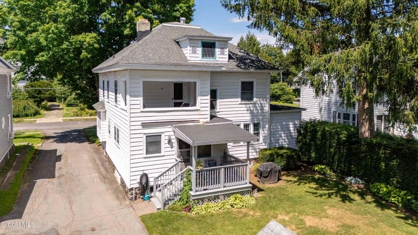 82 Oakland Avenue, Gloversville, NY, photo 3
