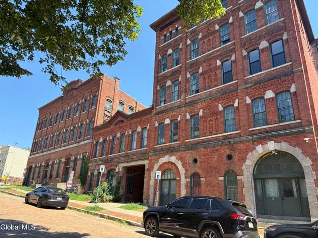 201 Park Avenue, Albany, NY, photo 1