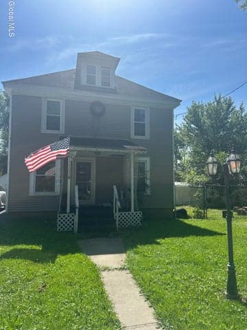 19 Mohawk Avenue, Glenville, NY, photo 1