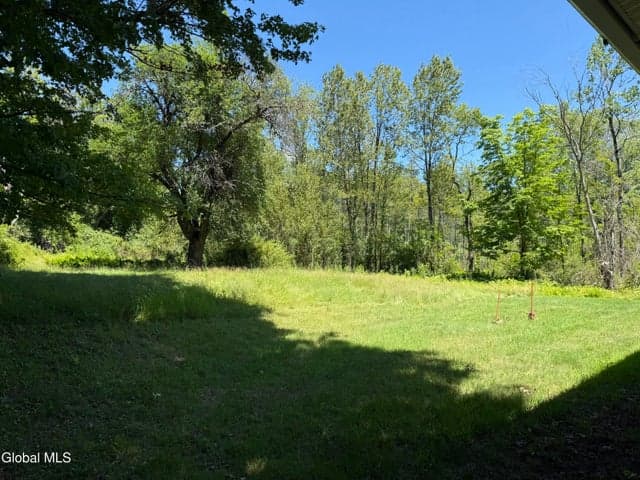 296 W State St Extension, Johnstown, NY, photo 4